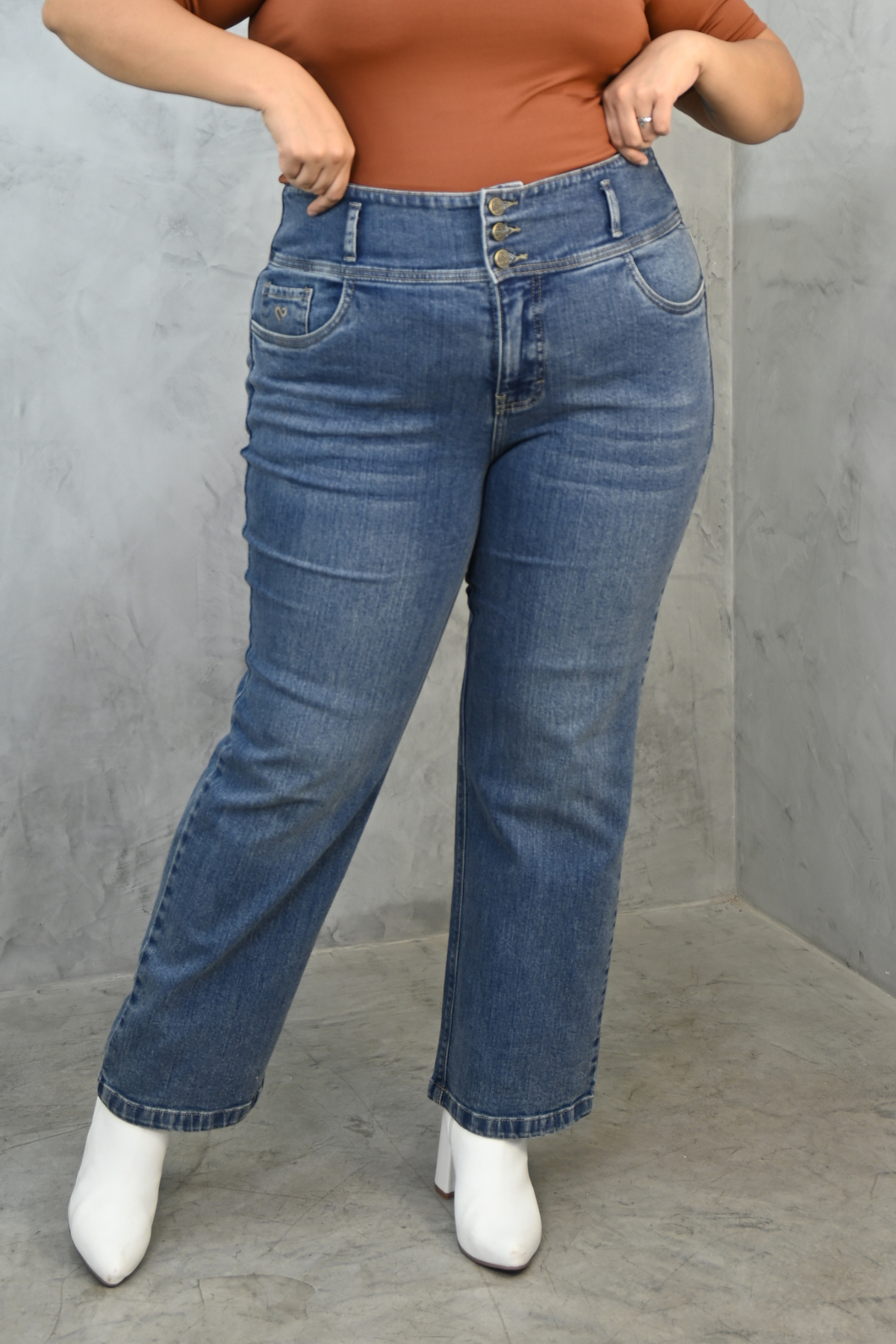 Jeans Corte Recto Alexa Maíz Cenizo