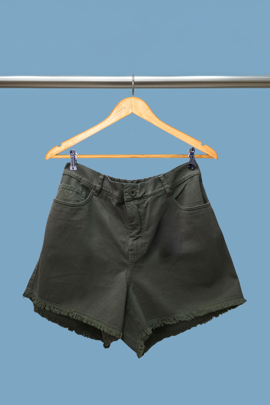 Short Sirena Desflecado Verde Olivo