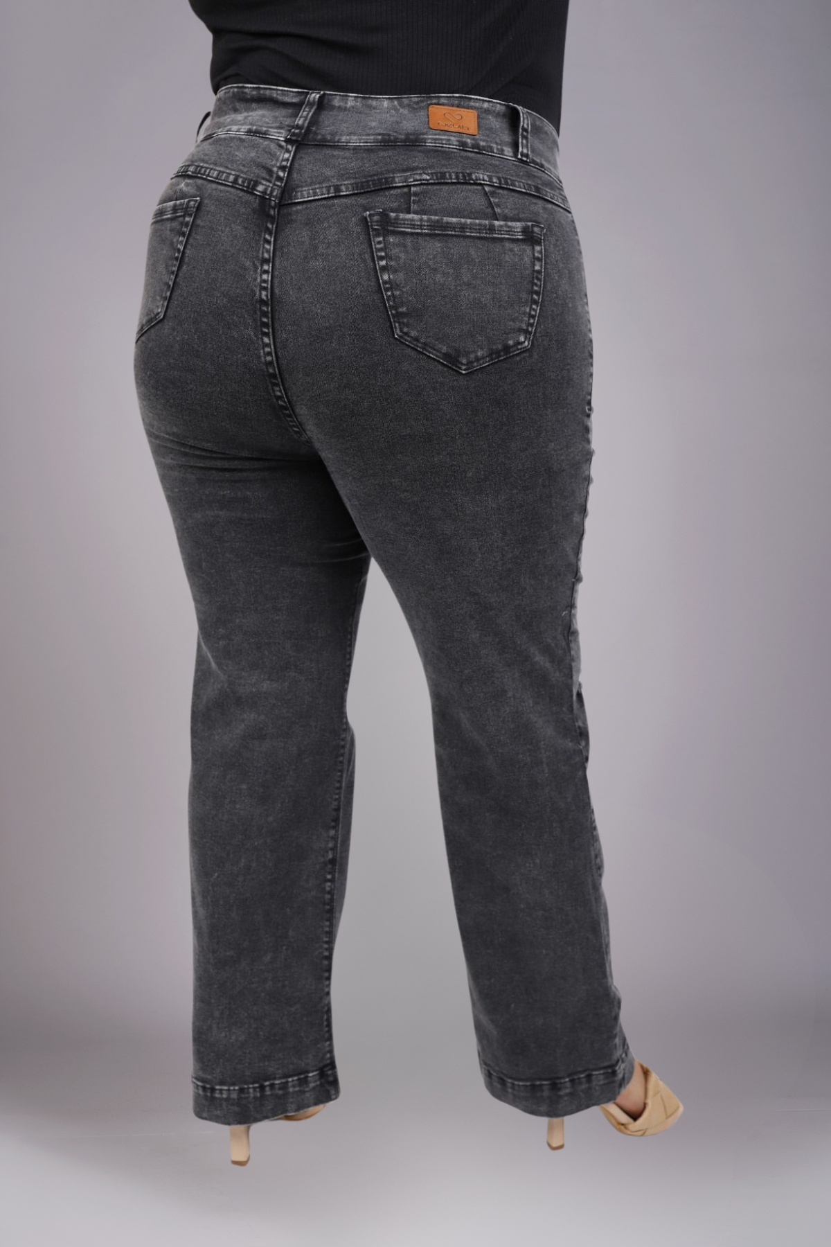 Jeans Wide Leg Sofia Plomo