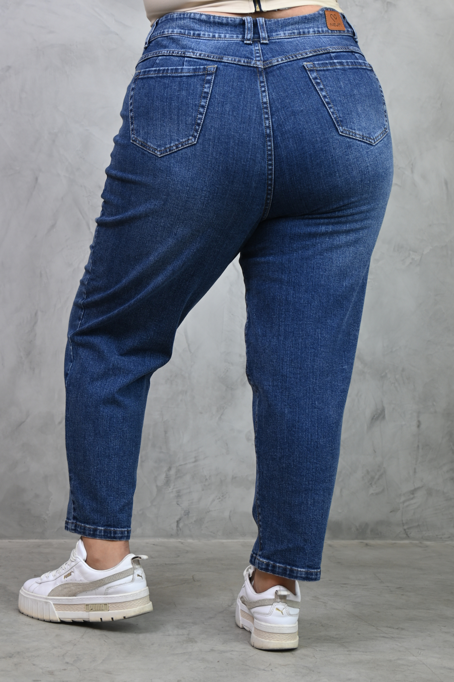 Momjeans Almendra Azul Oxido